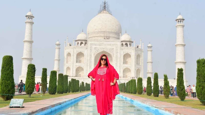 Taj Mahal Sunrise And Old Delhi Tour