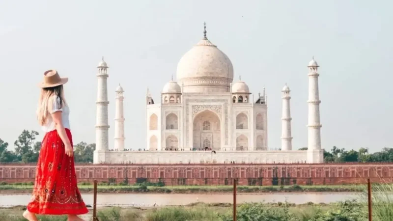 From Delhi: Taj Mahal And Agra Overnight Tour