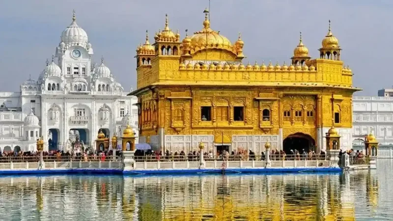  Discover the Majestic Golden Triangle